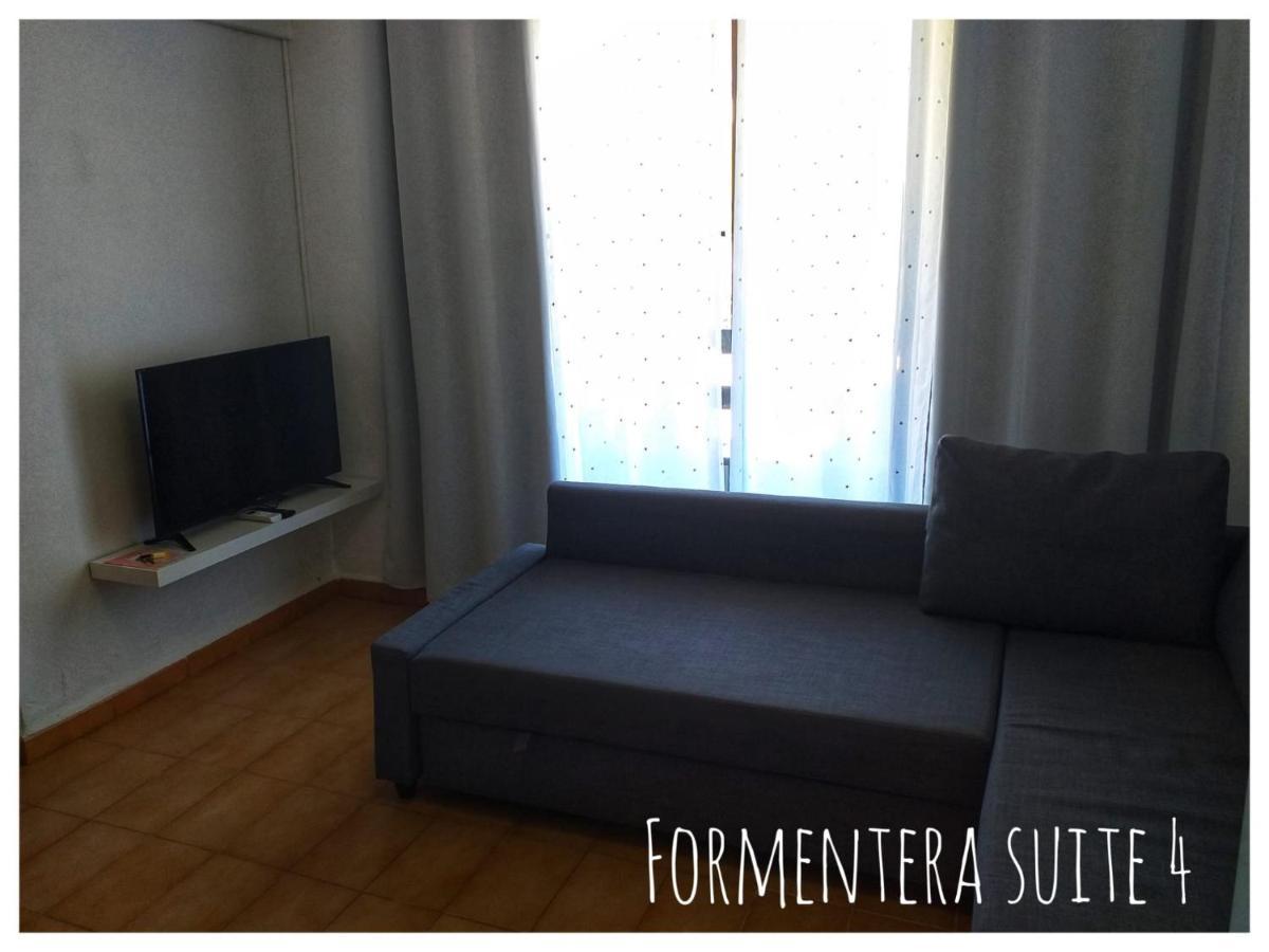 Formentera Suite 4 Es Pujols Exterior foto