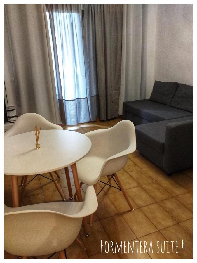 Formentera Suite 4 Es Pujols Exterior foto